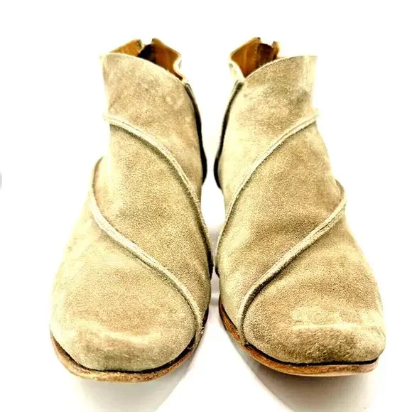 CYDWOQ Vintage Booties Womens 39/ 8.5 Handmade 1.5 Wooden Heels Suede Art - Picture 5 of 7